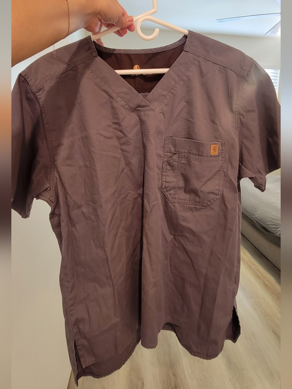 Carhartt Men's Scrub Top Gray V-Neck Work Shirt M